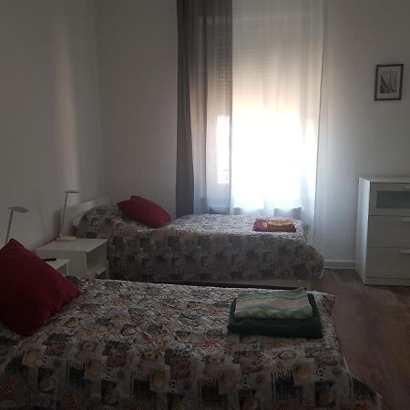 Gaestewohnung Mit Kueche Magdeburg An Der Elbe Ngoại thất bức ảnh