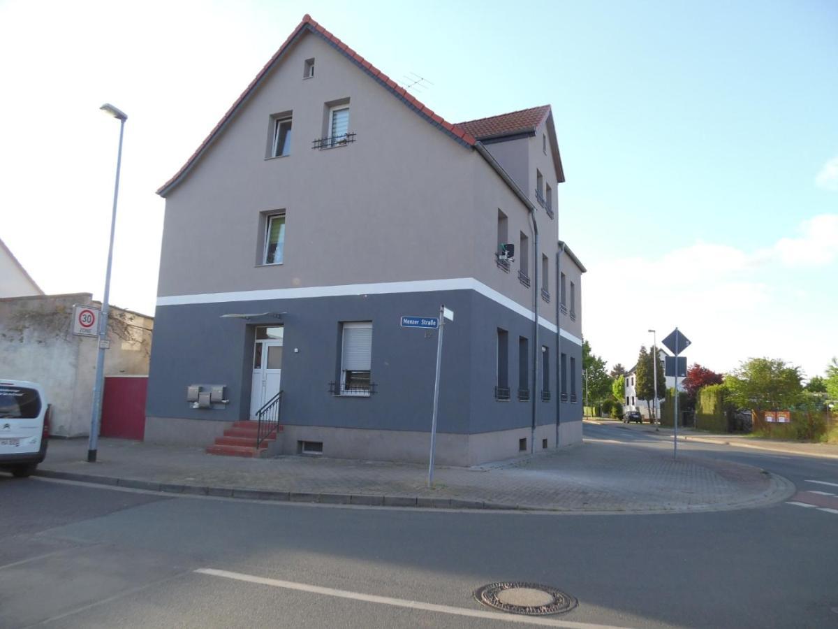 Gaestewohnung Mit Kueche Magdeburg An Der Elbe Ngoại thất bức ảnh