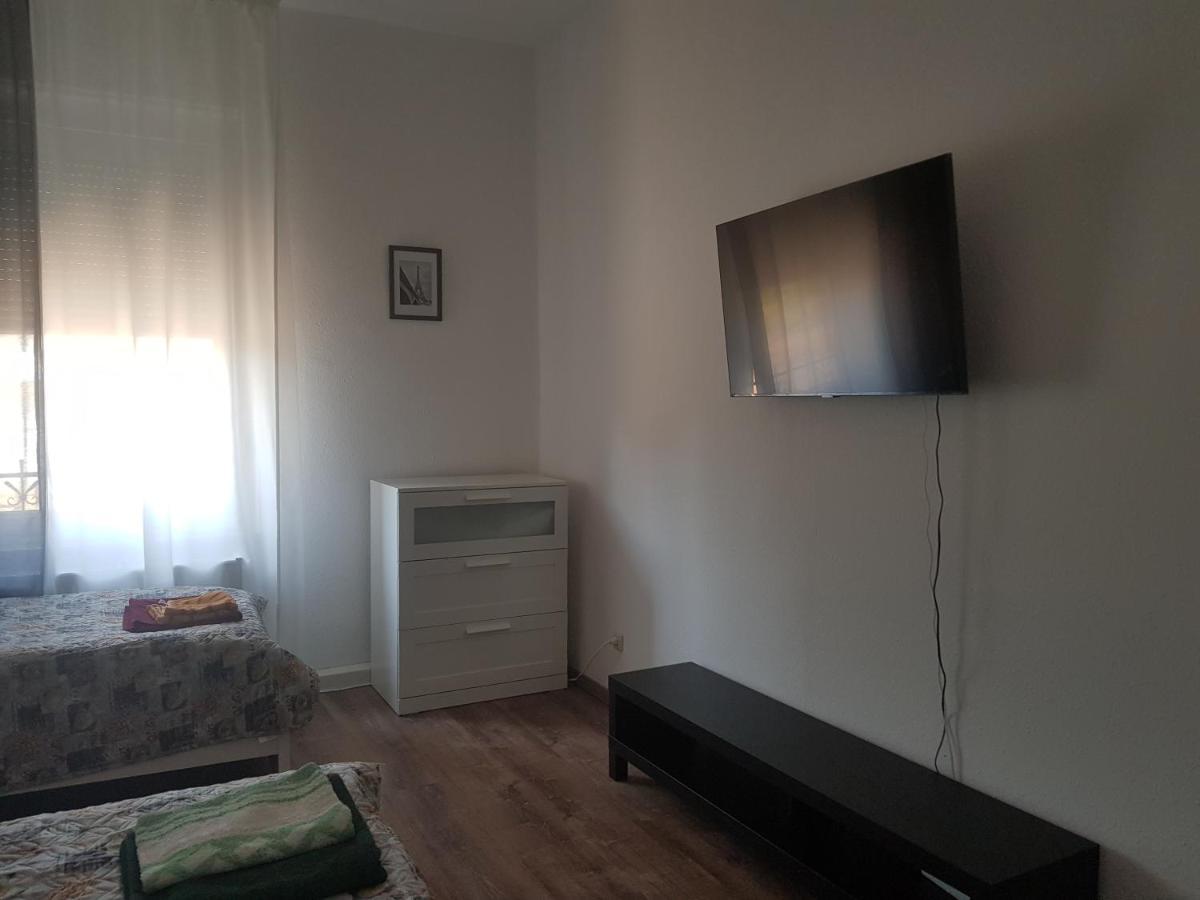 Gaestewohnung Mit Kueche Magdeburg An Der Elbe Ngoại thất bức ảnh