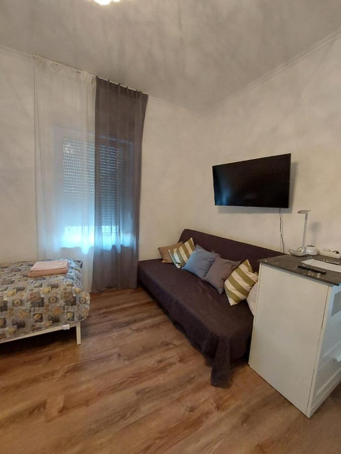 Gaestewohnung Mit Kueche Magdeburg An Der Elbe Ngoại thất bức ảnh