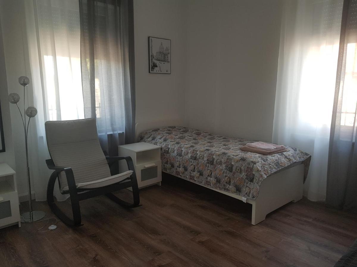 Gaestewohnung Mit Kueche Magdeburg An Der Elbe Ngoại thất bức ảnh